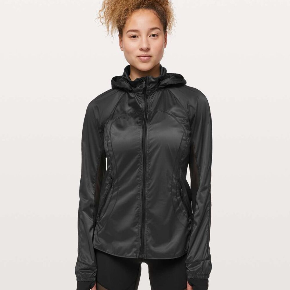 Lululemon Women's Black Run Take Slim Outdoor‎ Running Flight Jacket Size 2